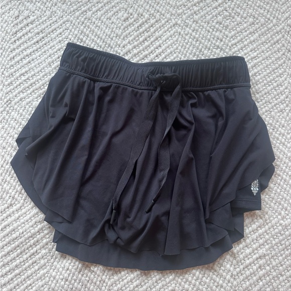 FP Active Skort - Picture 1 of 5